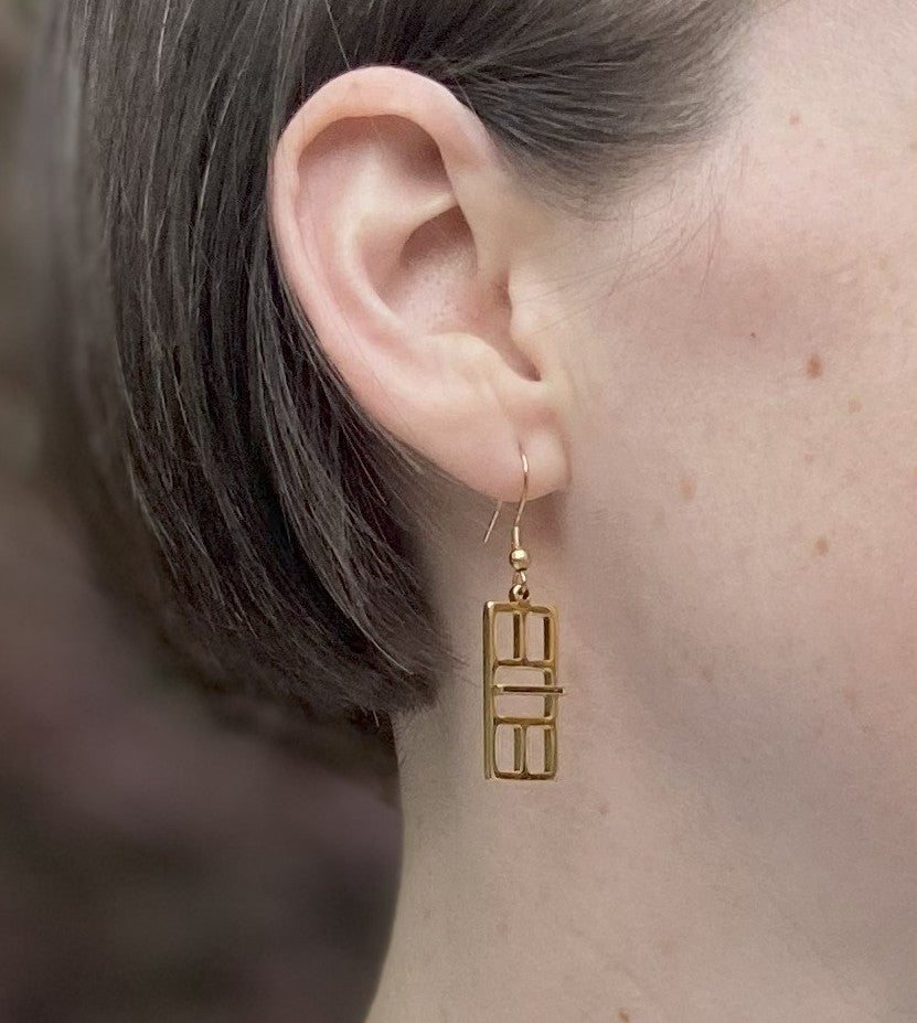 Victory Court Earrings